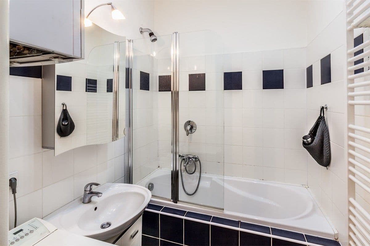 Pronájem bytu 2+kk 70 m², Bulharská, Praha, Praha Pronájem bytu 2+kk 70 m², Bulharská, Praha, Praha