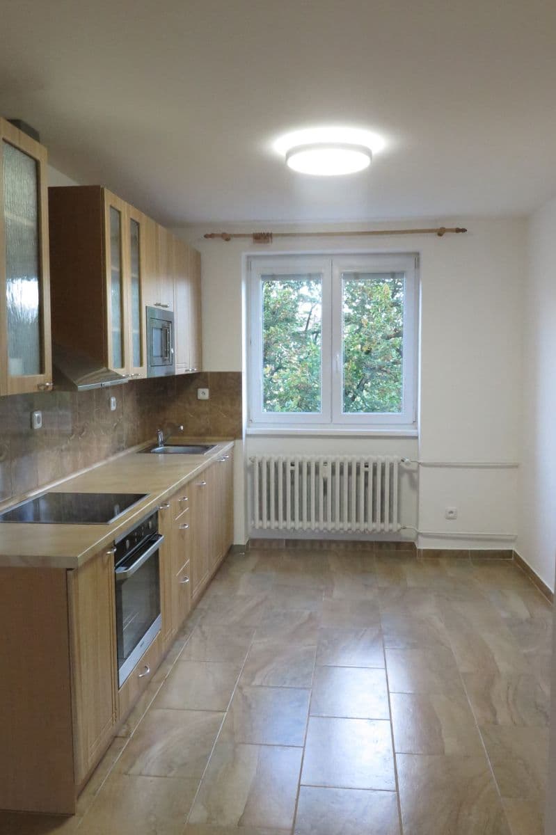 Pronájem bytu 3+1 76 m², Kochova, Chomutov, Ústecký kraj Pronájem bytu 3+1 76 m², Kochova, Chomutov, Ústecký kraj