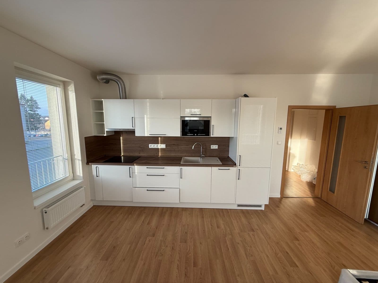 Pronájem bytu Garsoniéra 30 m², 102. pluku, Benešov, Středočeský kraj Pronájem bytu Garsoniéra 30 m², 102. pluku, Benešov, Středočeský kraj