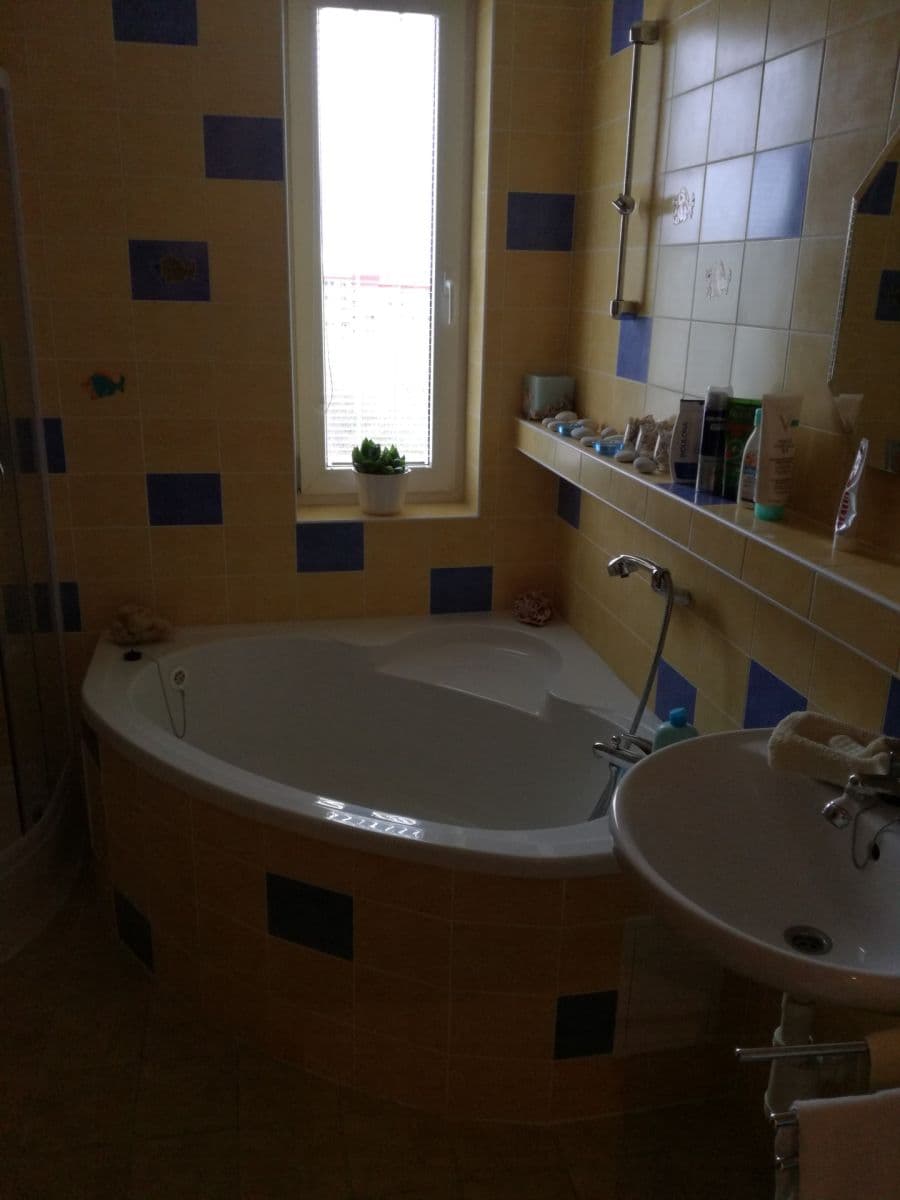 Pronájem bytu 2+1 72 m², Nejedlého, Dúbravka, Bratislavský kraj Pronájem bytu 2+1 72 m², Nejedlého, Dúbravka, Bratislavský kraj