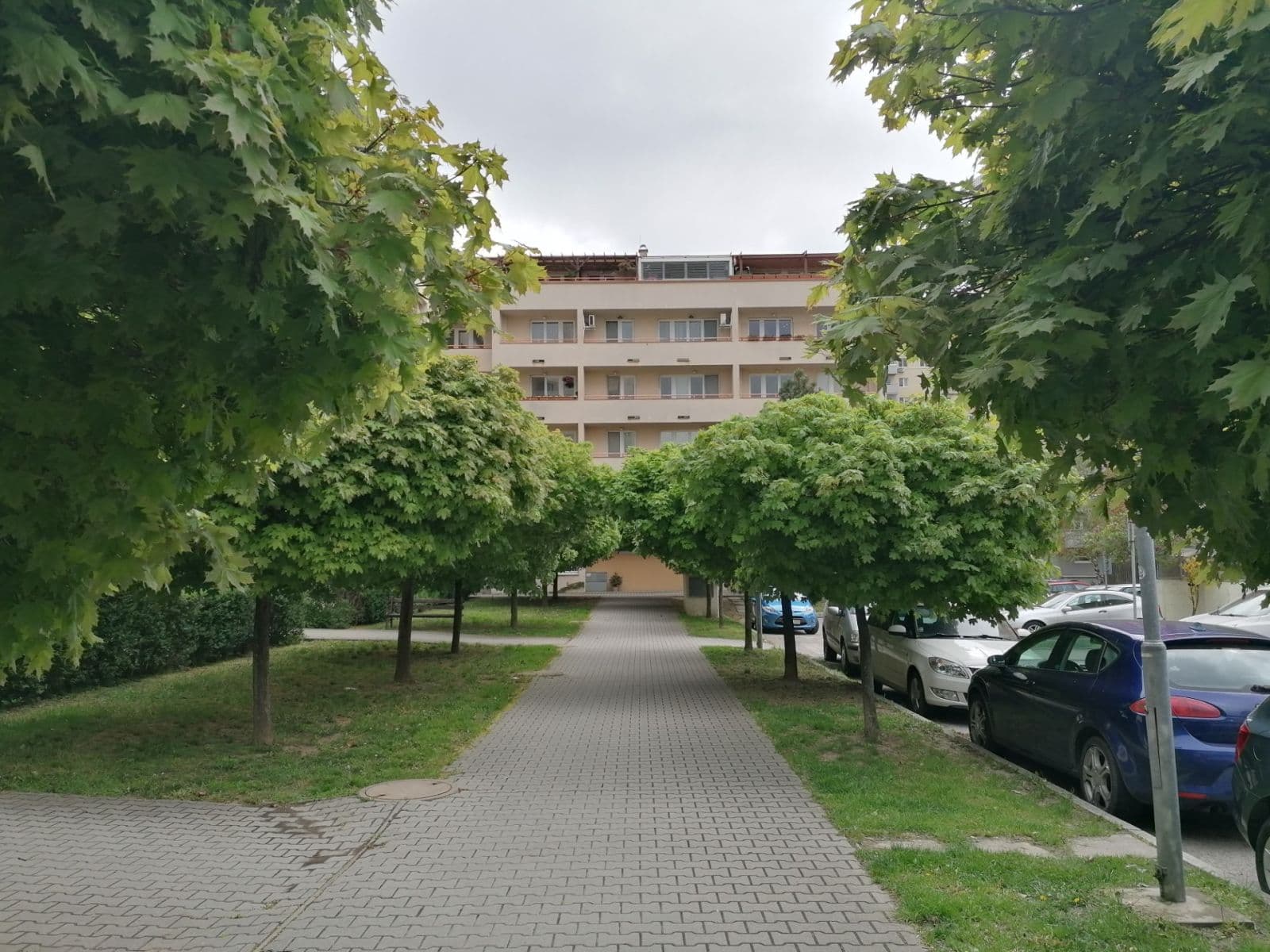 Pronájem bytu 2+1 72 m², Nejedlého, Dúbravka, Bratislavský kraj Pronájem bytu 2+1 72 m², Nejedlého, Dúbravka, Bratislavský kraj