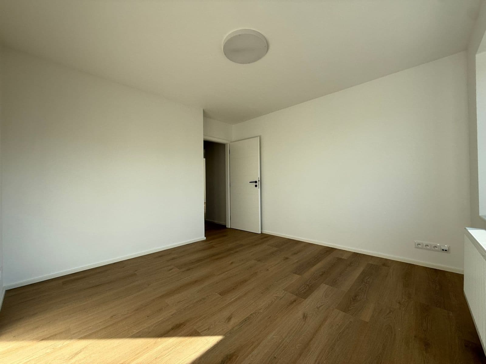 Pronájem bytu 3+kk 60 m², U Cihelny, Unhošť, Středočeský kraj Pronájem bytu 3+kk 60 m², U Cihelny, Unhošť, Středočeský kraj