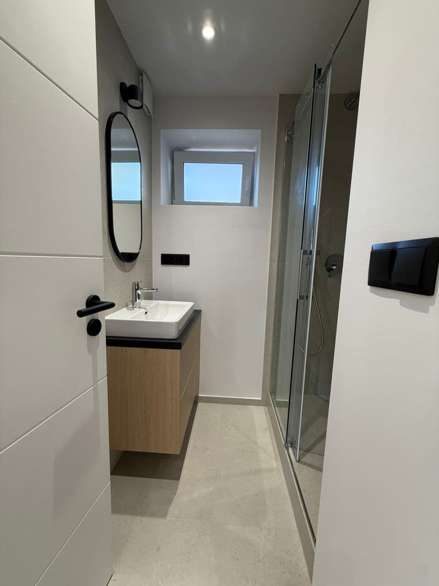 Pronájem bytu 3+kk 60 m², U Cihelny, Unhošť, Středočeský kraj Pronájem bytu 3+kk 60 m², U Cihelny, Unhošť, Středočeský kraj