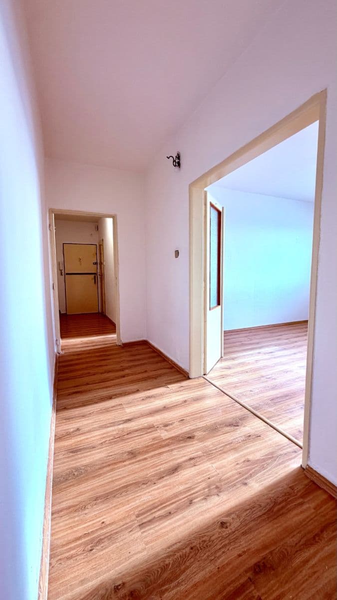 Prodej bytu 3+1 78 m², Ľudovíta Okánika, Nitra, Nitriansky kraj Prodej bytu 3+1 78 m², Ľudovíta Okánika, Nitra, Nitriansky kraj