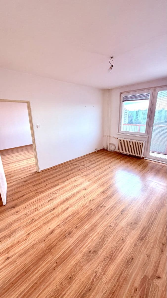 Prodej bytu 3+1 78 m², Ľudovíta Okánika, Nitra, Nitriansky kraj Prodej bytu 3+1 78 m², Ľudovíta Okánika, Nitra, Nitriansky kraj