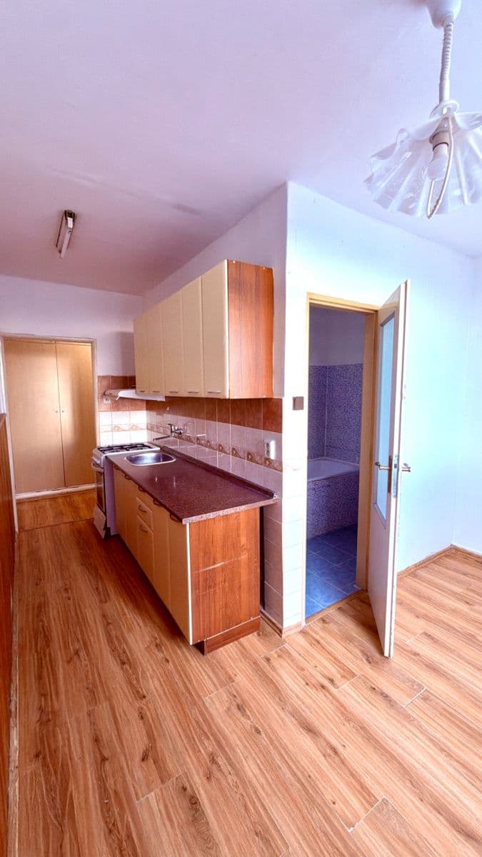 Prodej bytu 3+1 78 m², Ľudovíta Okánika, Nitra, Nitriansky kraj Prodej bytu 3+1 78 m², Ľudovíta Okánika, Nitra, Nitriansky kraj