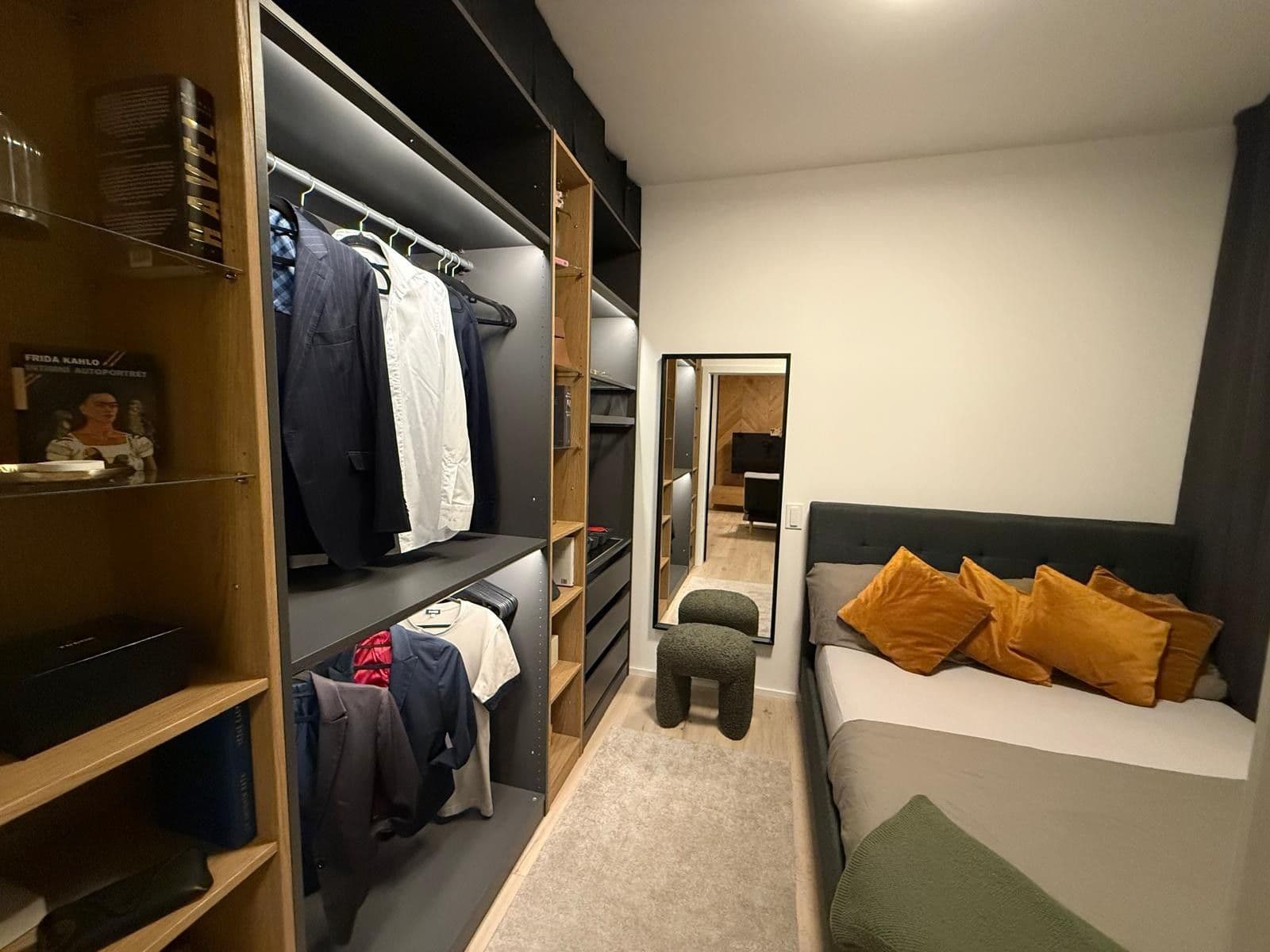 Pronájem bytu 2+kk 34 m², Krymská, Praha, Praha Pronájem bytu 2+kk 34 m², Krymská, Praha, Praha