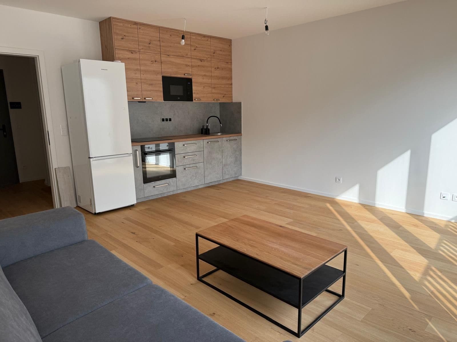 Pronájem bytu 1+kk 35 m², Bratislavská, Brno, Jihomoravský kraj Pronájem bytu 1+kk 35 m², Bratislavská, Brno, Jihomoravský kraj