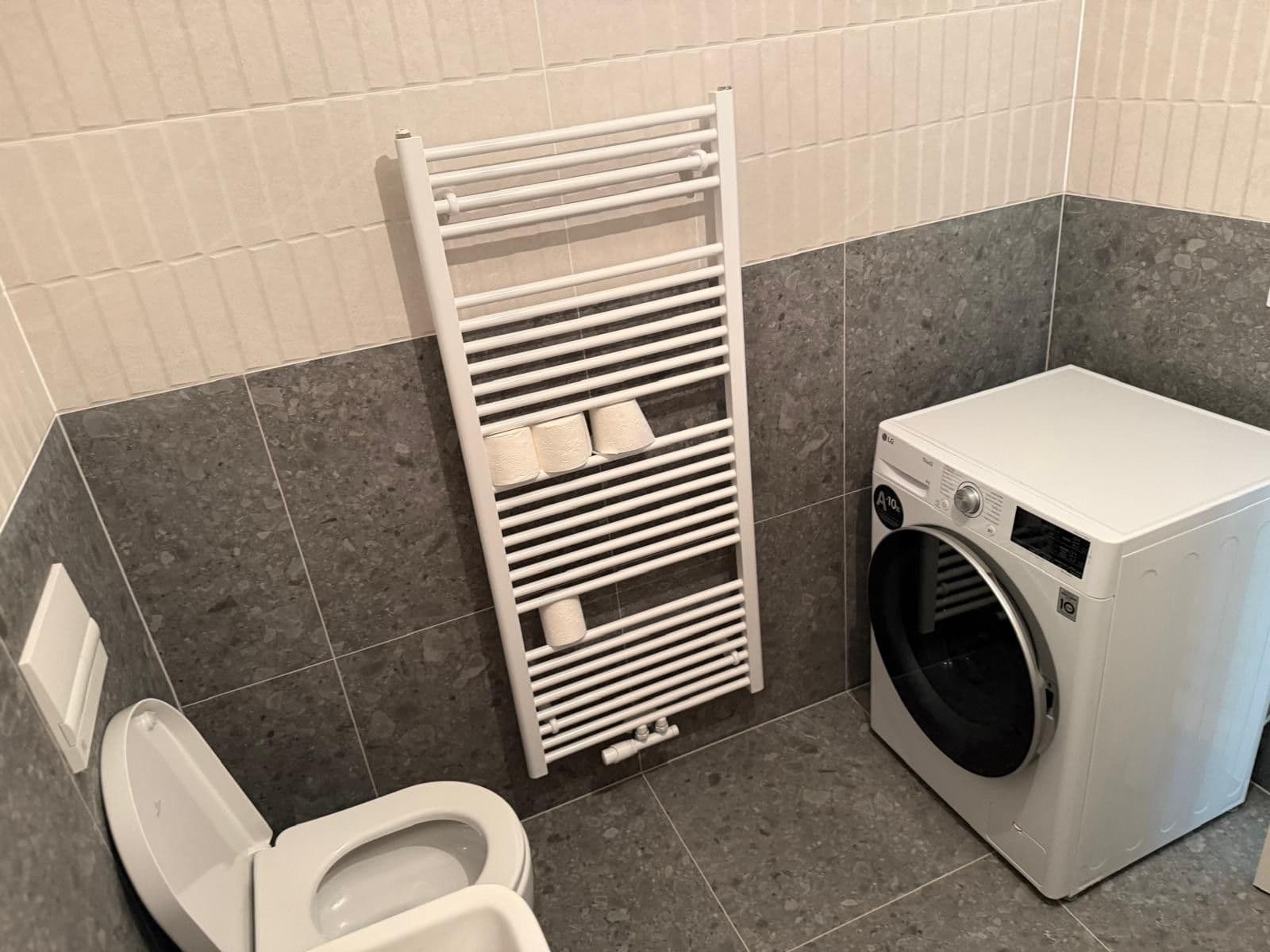 Pronájem bytu 1+kk 35 m², Bratislavská, Brno, Jihomoravský kraj Pronájem bytu 1+kk 35 m², Bratislavská, Brno, Jihomoravský kraj