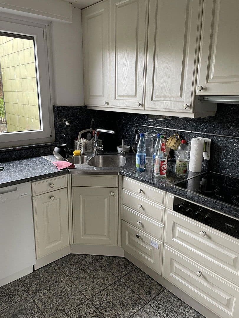 Pronájem domu 110 m², pozemek 230 m², Wolfenbüttel, Dolní Sasko Pronájem domu 110 m², pozemek 230 m², Wolfenbüttel, Dolní Sasko