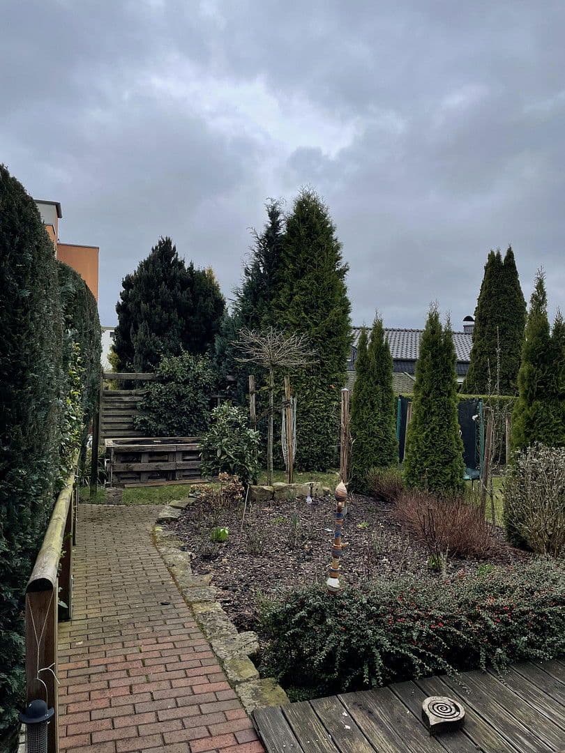 Pronájem domu 110 m², pozemek 230 m², Wolfenbüttel, Dolní Sasko Pronájem domu 110 m², pozemek 230 m², Wolfenbüttel, Dolní Sasko