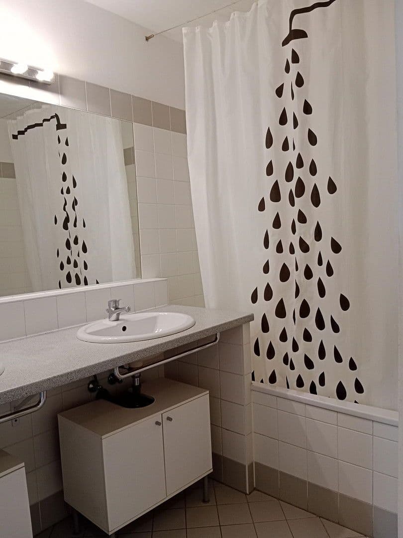 Pronájem bytu 3+1 56 m², Reinprechtsdorferstr.63, Wien, Wien Pronájem bytu 3+1 56 m², Reinprechtsdorferstr.63, Wien, Wien