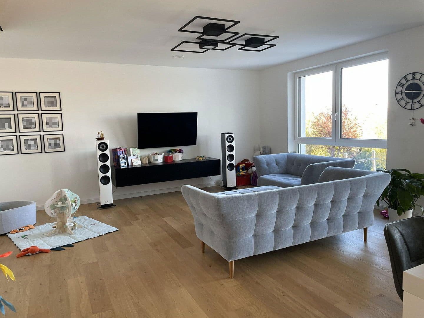 Pronájem domu 226 m², pozemek 540 m², Renningen, Bádensko-Württembersko Pronájem domu 226 m², pozemek 540 m², Renningen, Bádensko-Württembersko