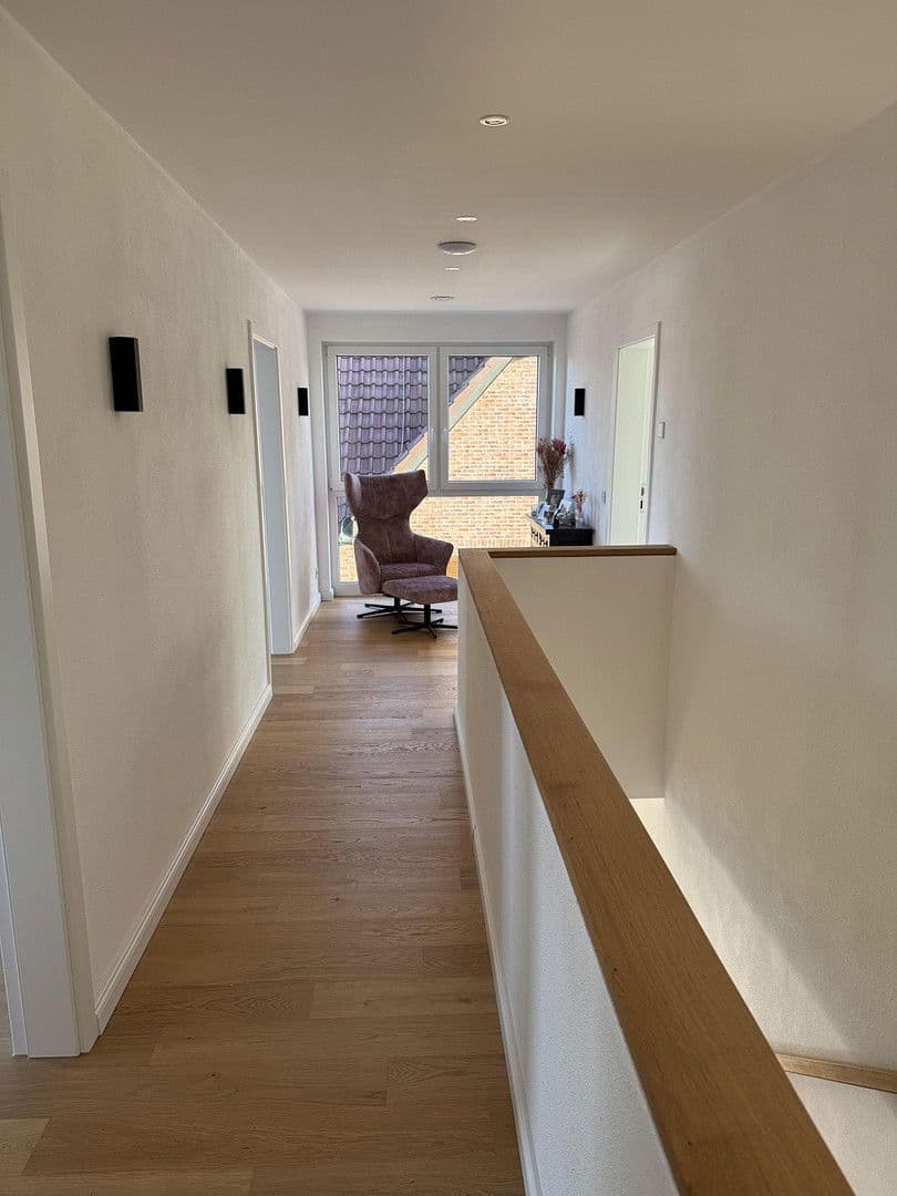 Pronájem domu 226 m², pozemek 540 m², Renningen, Bádensko-Württembersko Pronájem domu 226 m², pozemek 540 m², Renningen, Bádensko-Württembersko