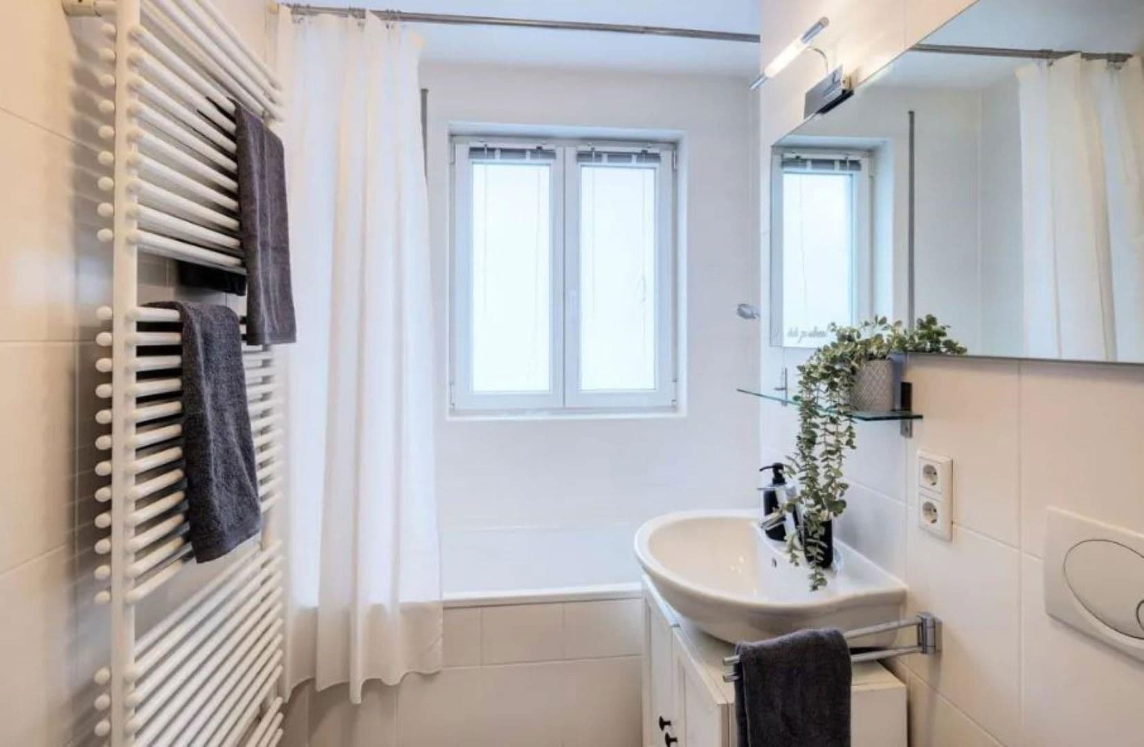 Pronájem bytu 1+1 27 m², Andreas-Mayr-Straße 3, Lengenwang, Bavorsko Pronájem bytu 1+1 27 m², Andreas-Mayr-Straße 3, Lengenwang, Bavorsko