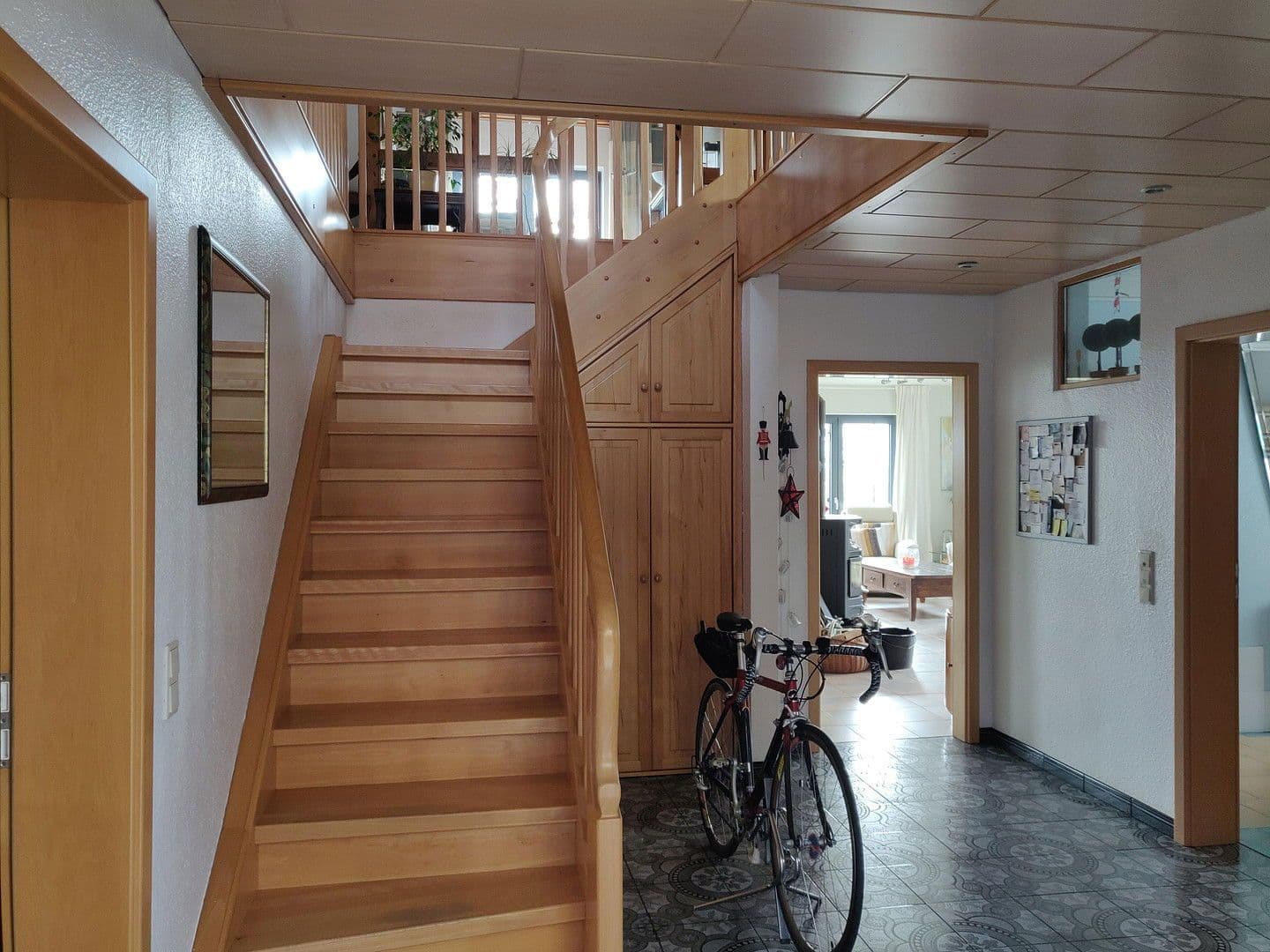 Prodej domu 244 m², pozemek 518 m², Wennigsen (Deister), Dolní Sasko Prodej domu 244 m², pozemek 518 m², Wennigsen (Deister), Dolní Sasko