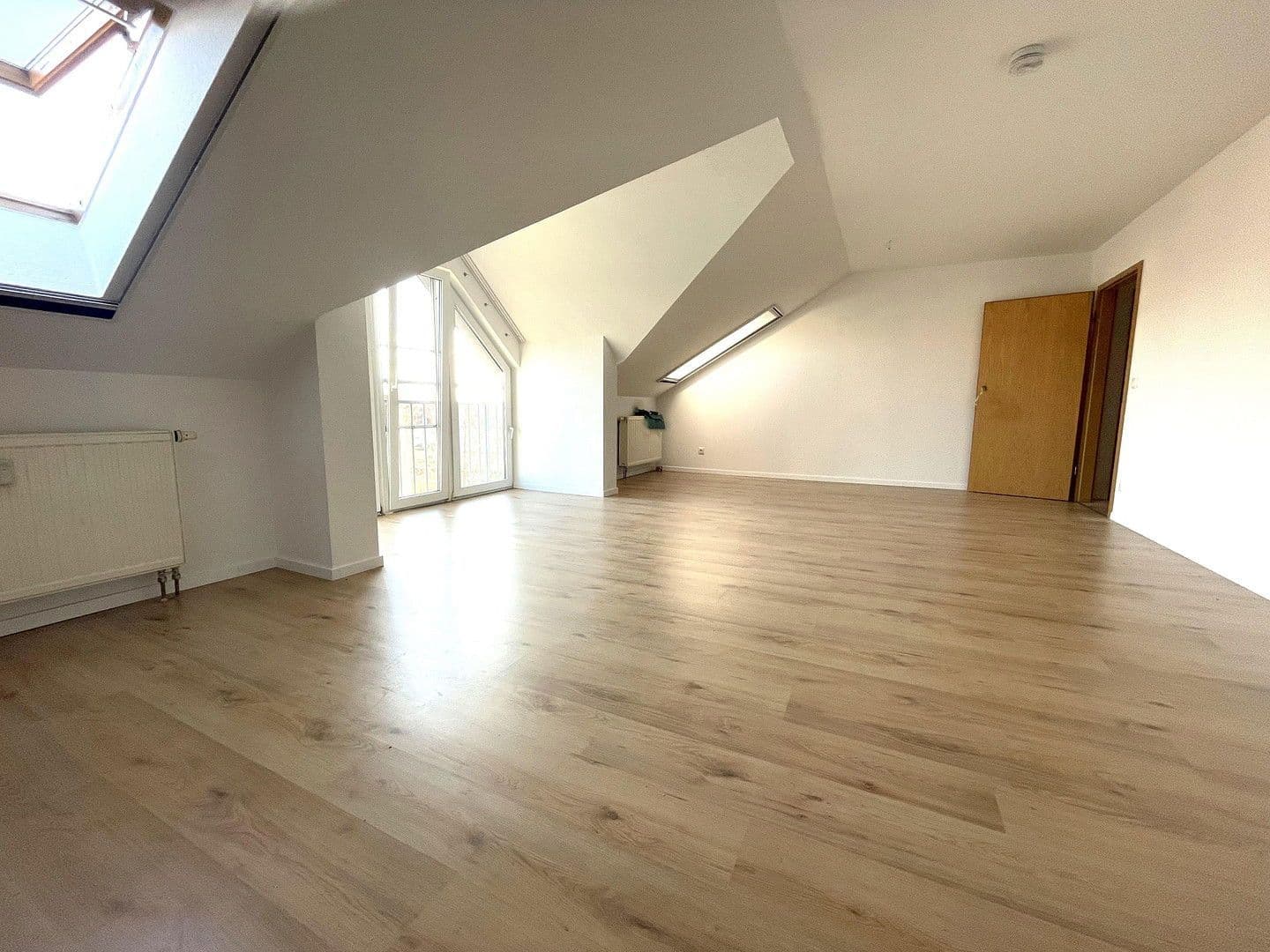 Pronájem bytu 3+1 89 m², Wittichenau - Kulow, Sasko Pronájem bytu 3+1 89 m², Wittichenau - Kulow, Sasko