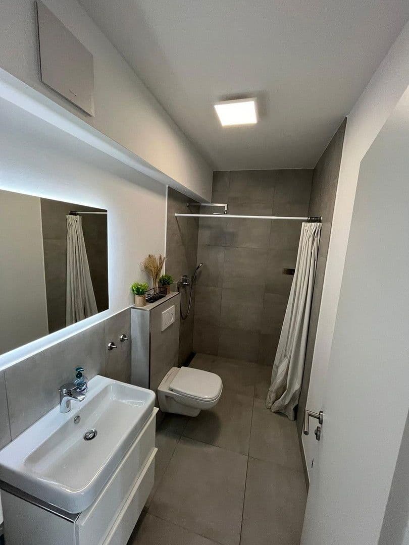 Pronájem bytu 3+1 55 m², Windhagen, Porýní-Falc Pronájem bytu 3+1 55 m², Windhagen, Porýní-Falc