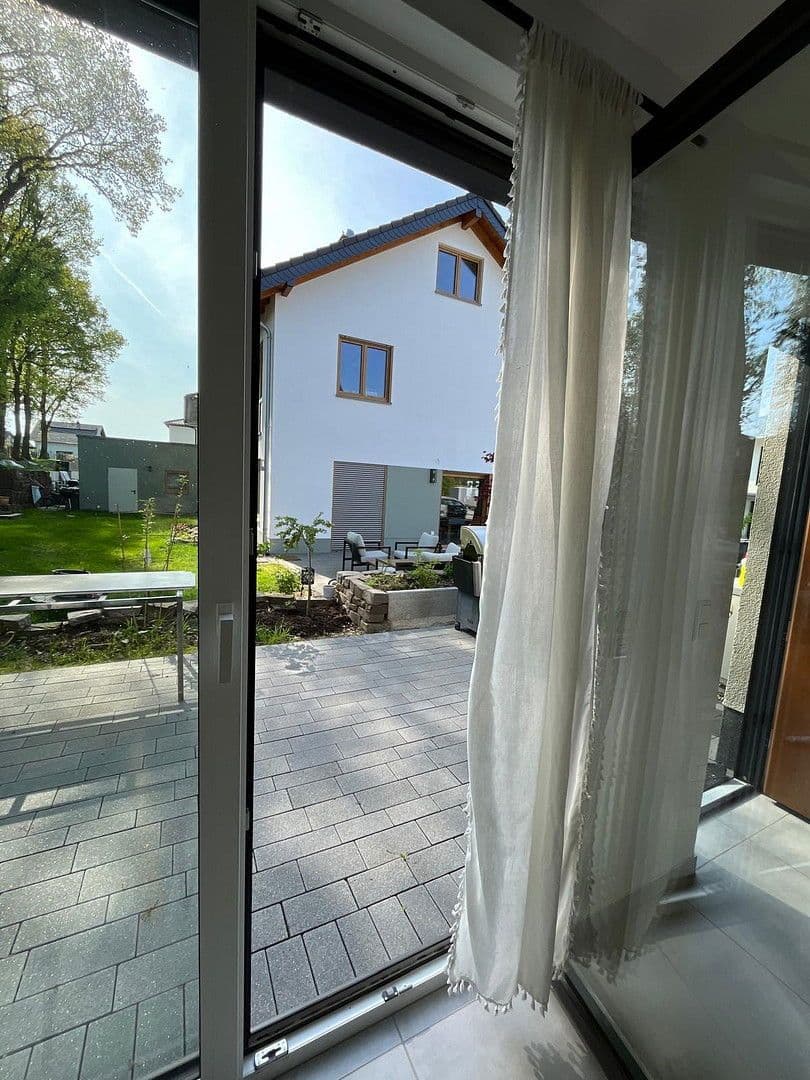 Pronájem bytu 3+1 55 m², Windhagen, Porýní-Falc Pronájem bytu 3+1 55 m², Windhagen, Porýní-Falc