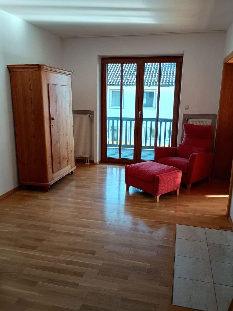 Prodej domu 240 m², pozemek 800 m², Dingolfing, Bavorsko Prodej domu 240 m², pozemek 800 m², Dingolfing, Bavorsko