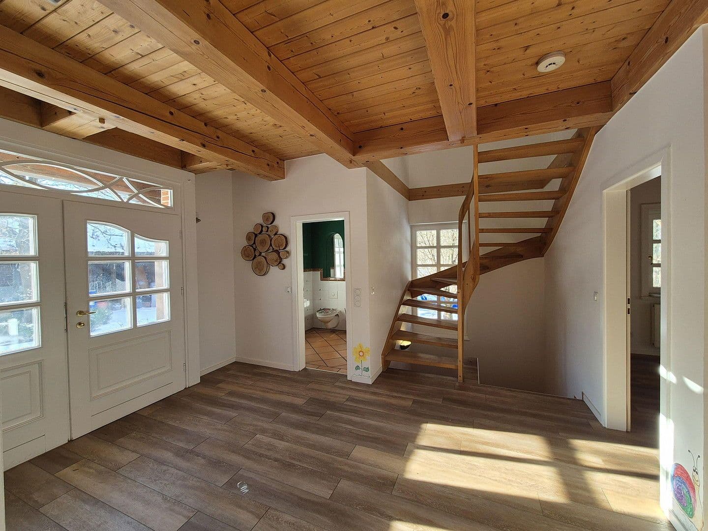 Prodej domu 285 m², pozemek 32.000 m², Dobin am See, Mecklenburg-Vorpommern Prodej domu 285 m², pozemek 32.000 m², Dobin am See, Mecklenburg-Vorpommern