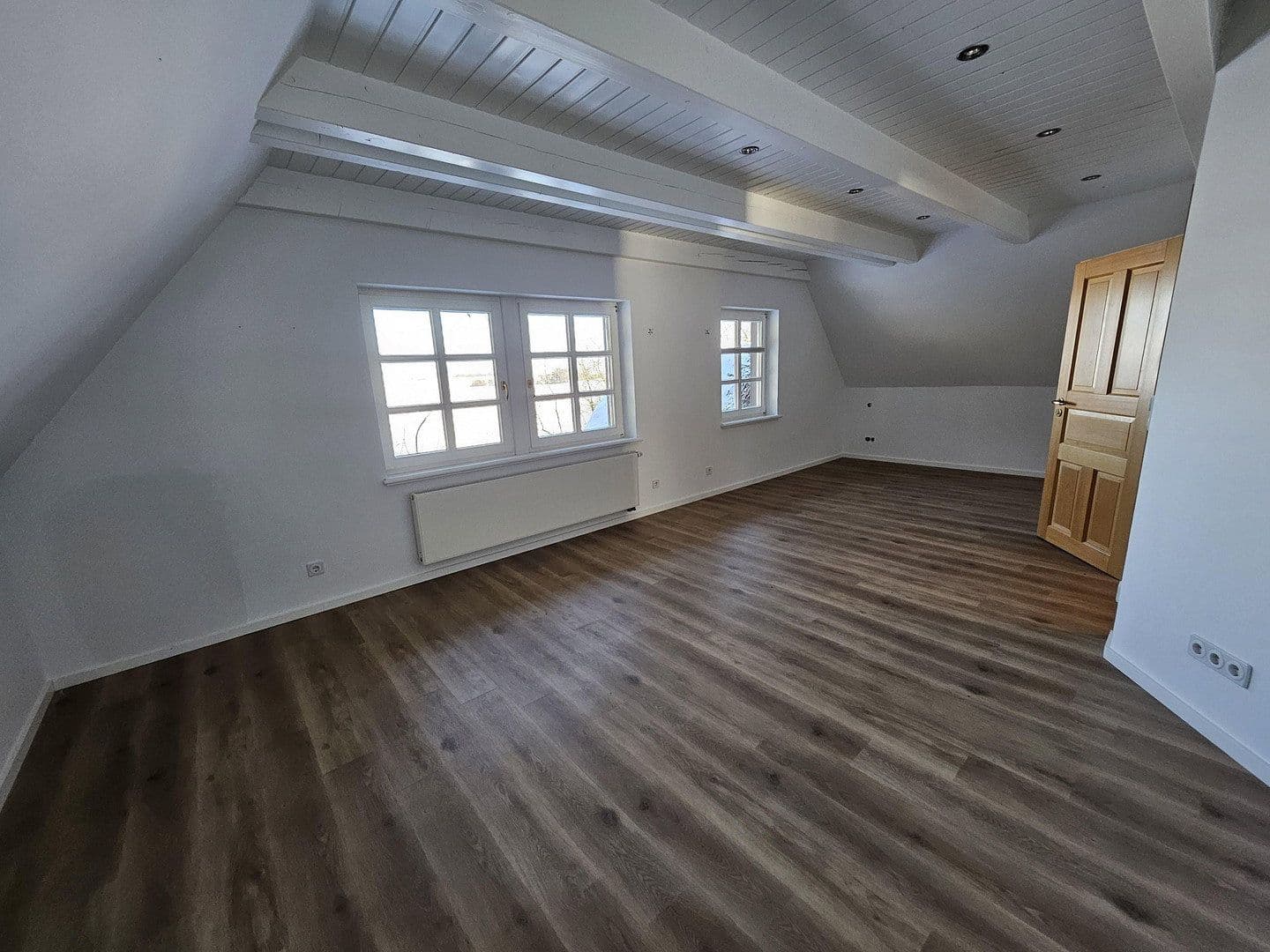 Prodej domu 285 m², pozemek 3.680 m², Ringstraße 8b, Dobin am See, Mecklenburg-Vorpommern Prodej domu 285 m², pozemek 3.680 m², Ringstraße 8b, Dobin am See, Mecklenburg-Vorpommern