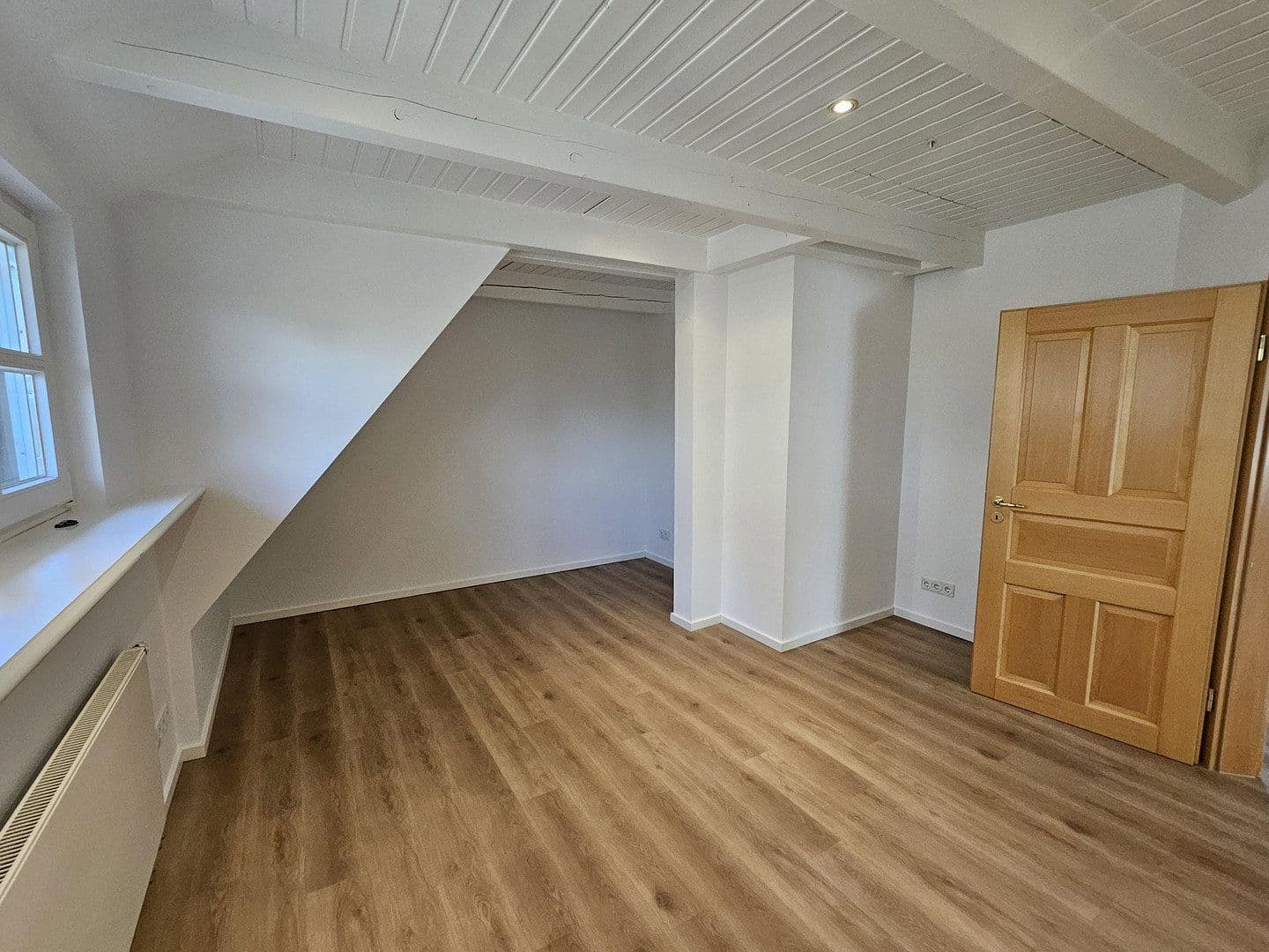Prodej domu 285 m², pozemek 3.680 m², Ringstraße 8b, Dobin am See, Mecklenburg-Vorpommern Prodej domu 285 m², pozemek 3.680 m², Ringstraße 8b, Dobin am See, Mecklenburg-Vorpommern