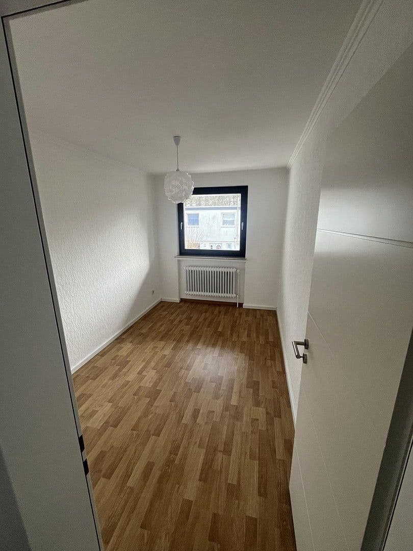 Prodej domu 146 m², pozemek 294 m², Delmenhorst, Dolní Sasko Prodej domu 146 m², pozemek 294 m², Delmenhorst, Dolní Sasko