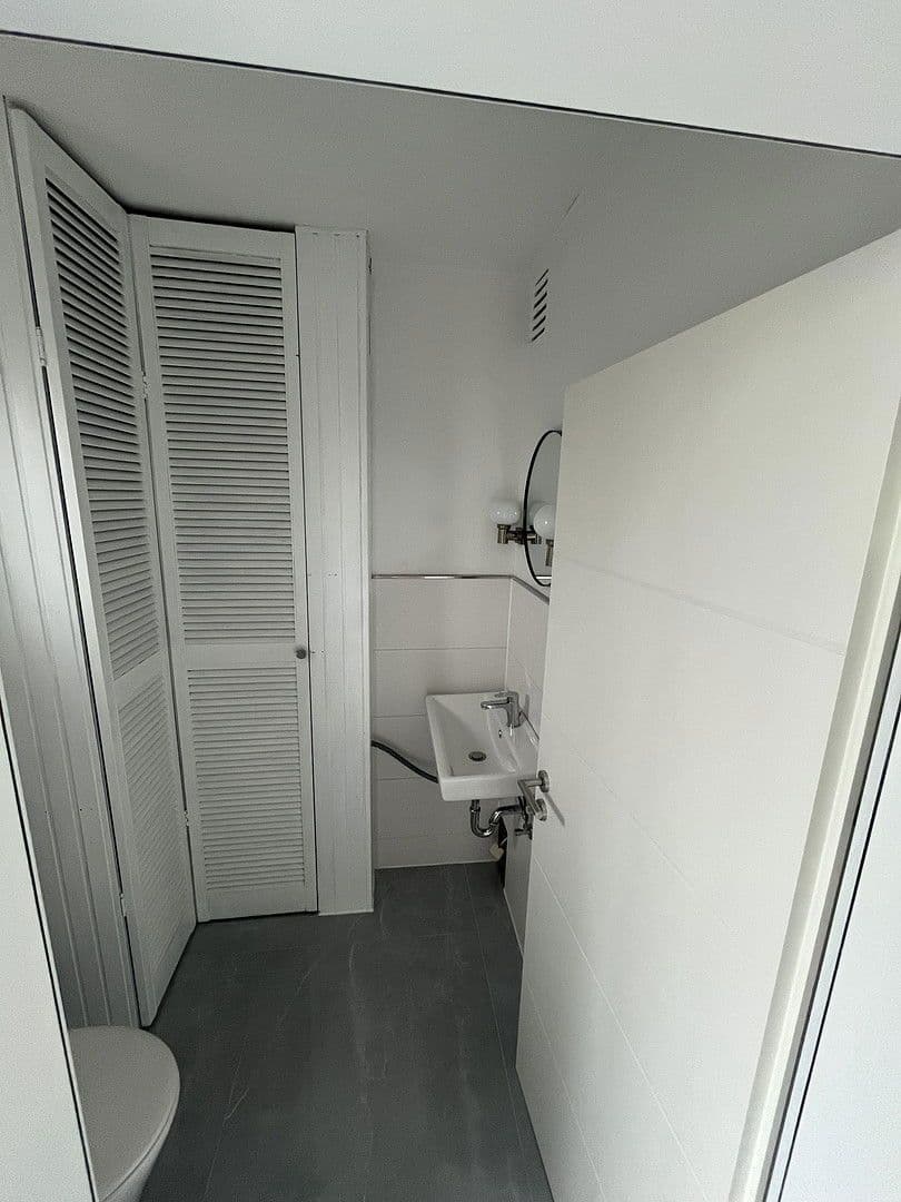 Prodej domu 146 m², pozemek 294 m², Delmenhorst, Dolní Sasko Prodej domu 146 m², pozemek 294 m², Delmenhorst, Dolní Sasko