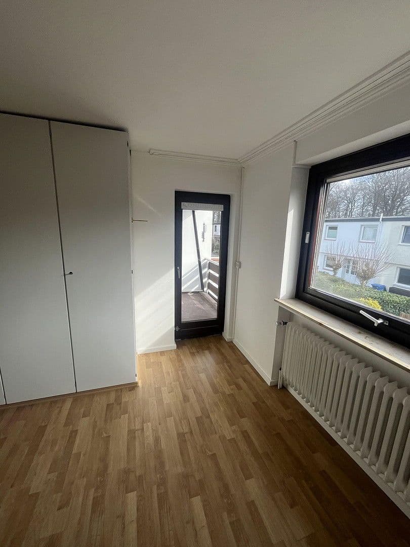 Prodej domu 146 m², pozemek 294 m², Delmenhorst, Dolní Sasko Prodej domu 146 m², pozemek 294 m², Delmenhorst, Dolní Sasko