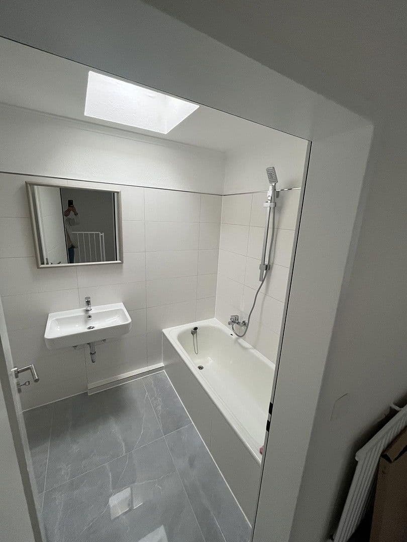 Prodej domu 146 m², pozemek 294 m², Delmenhorst, Dolní Sasko Prodej domu 146 m², pozemek 294 m², Delmenhorst, Dolní Sasko