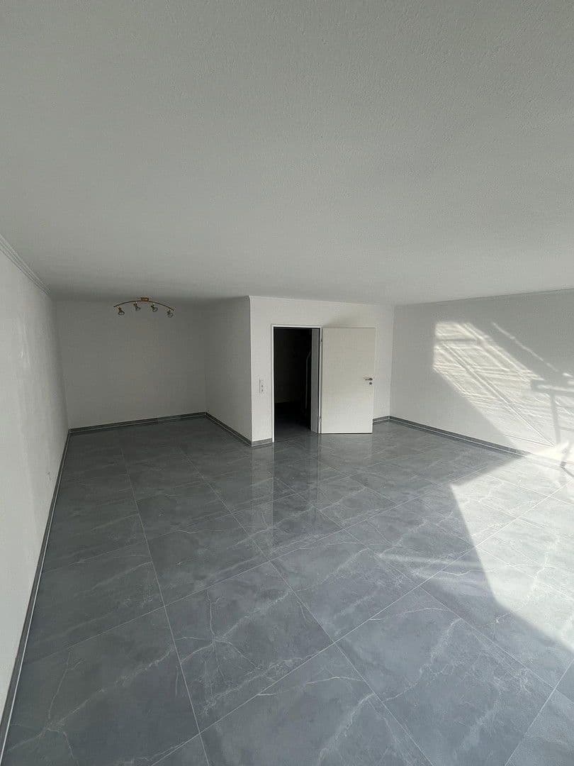 Prodej domu 146 m², pozemek 294 m², Delmenhorst, Dolní Sasko Prodej domu 146 m², pozemek 294 m², Delmenhorst, Dolní Sasko