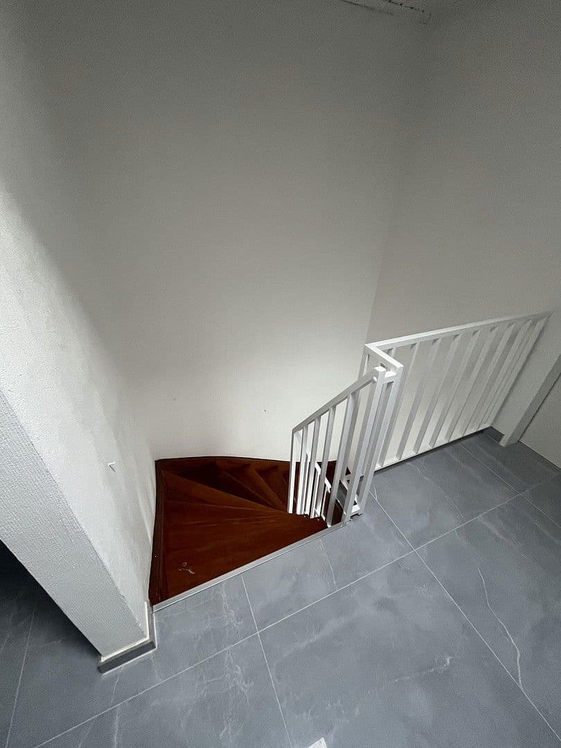 Prodej domu 146 m², pozemek 294 m², Delmenhorst, Dolní Sasko Prodej domu 146 m², pozemek 294 m², Delmenhorst, Dolní Sasko