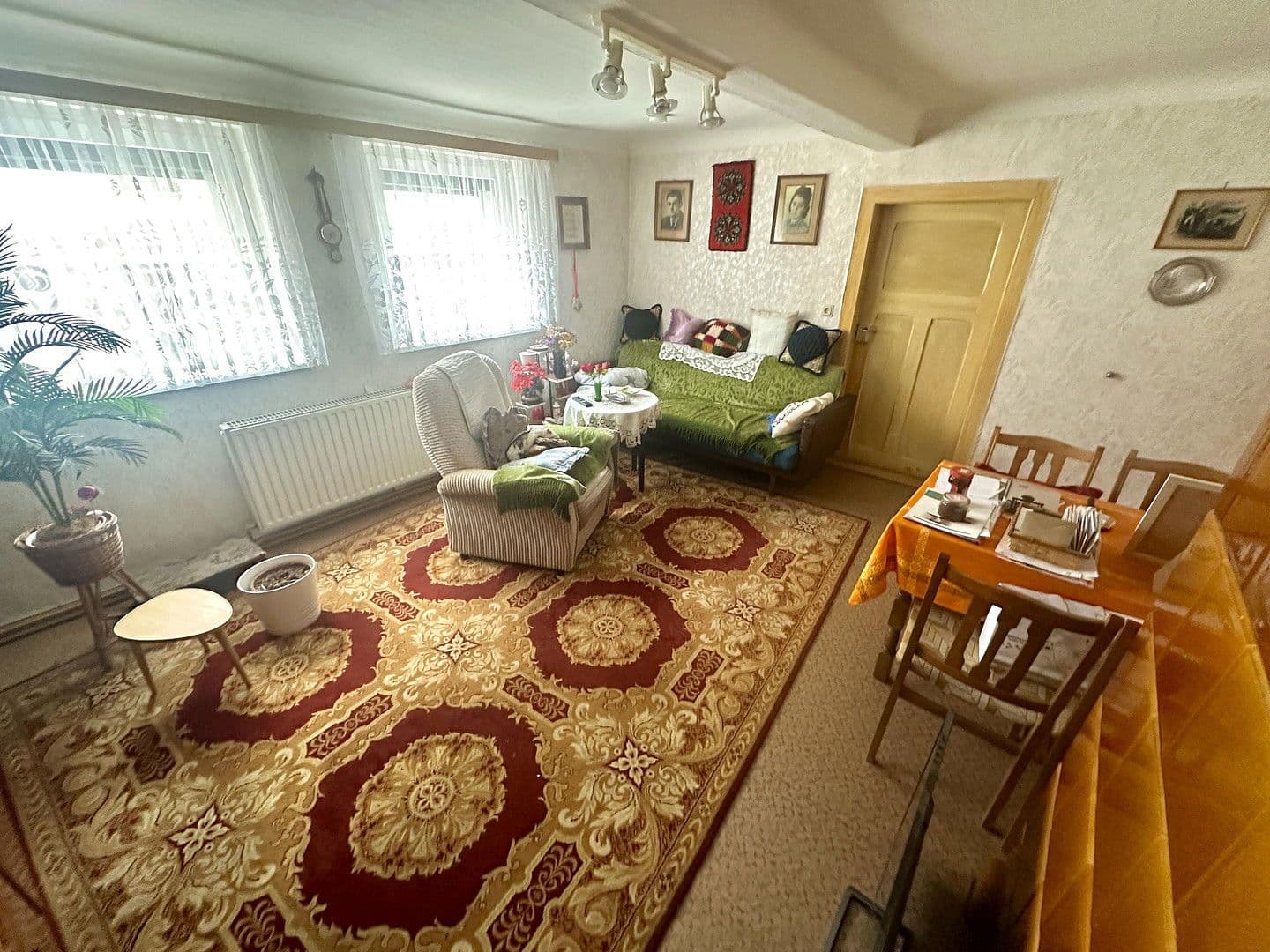 Prodej domu 284 m², pozemek 550 m², Drei Gleichen, Durynsko Prodej domu 284 m², pozemek 550 m², Drei Gleichen, Durynsko