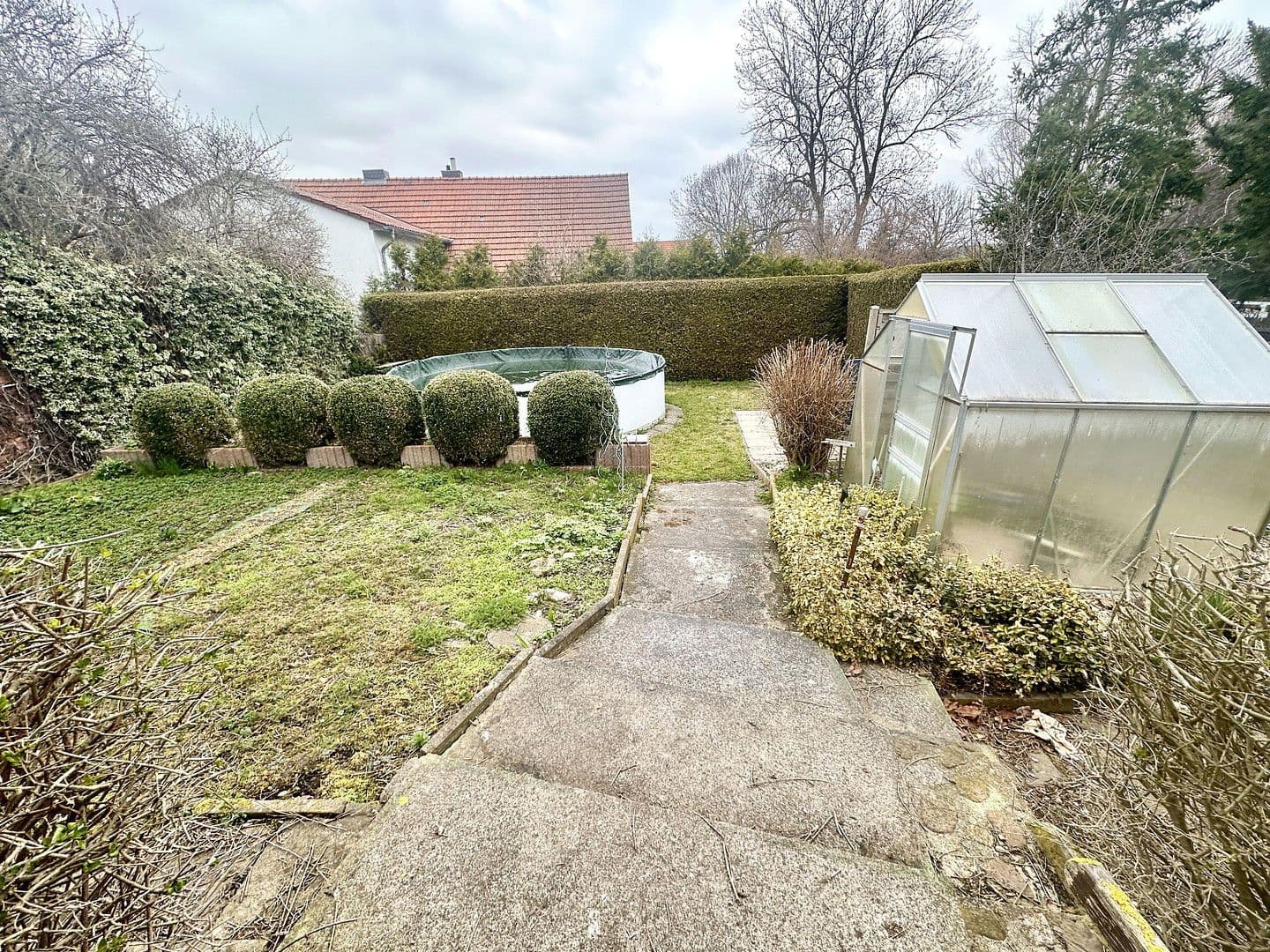 Prodej domu 284 m², pozemek 550 m², Drei Gleichen, Durynsko Prodej domu 284 m², pozemek 550 m², Drei Gleichen, Durynsko