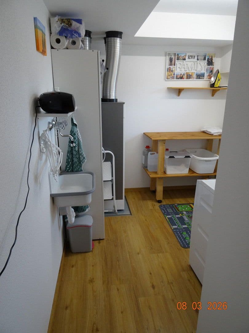 Prodej domu 193 m², pozemek 886 m², Elfershausen, Bavorsko Prodej domu 193 m², pozemek 886 m², Elfershausen, Bavorsko