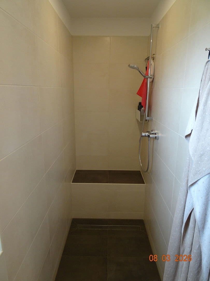 Prodej domu 193 m², pozemek 886 m², Elfershausen, Bavorsko Prodej domu 193 m², pozemek 886 m², Elfershausen, Bavorsko