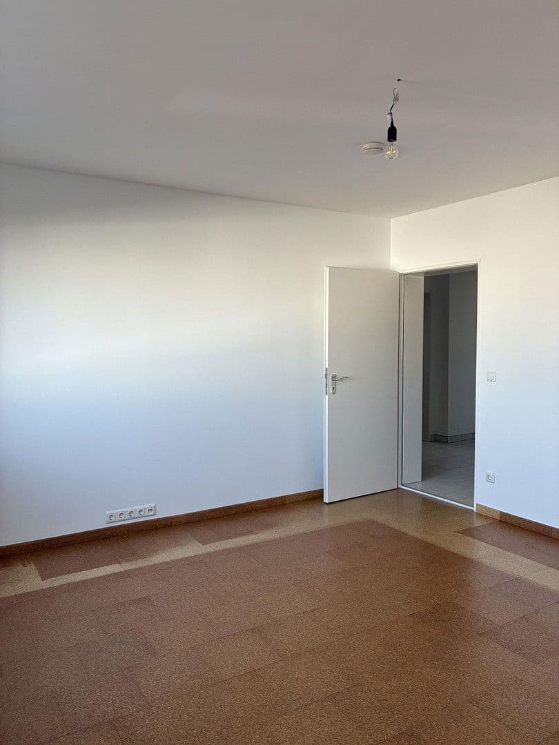 Pronájem bytu 2+1 61 m², Münchener Str. 10, Germering, Bavorsko Pronájem bytu 2+1 61 m², Münchener Str. 10, Germering, Bavorsko