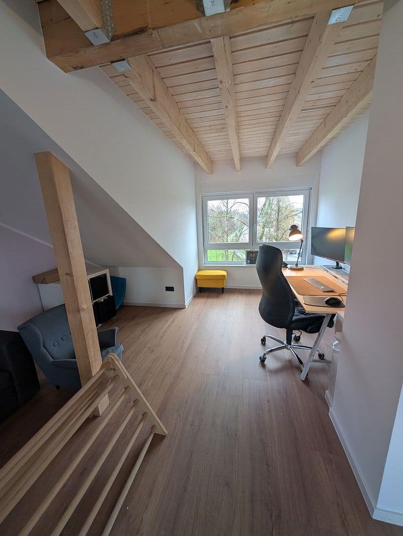 Prodej domu 123 m², pozemek 574 m², Oberhausen, Severní Porýní-Vestfálsko Prodej domu 123 m², pozemek 574 m², Oberhausen, Severní Porýní-Vestfálsko