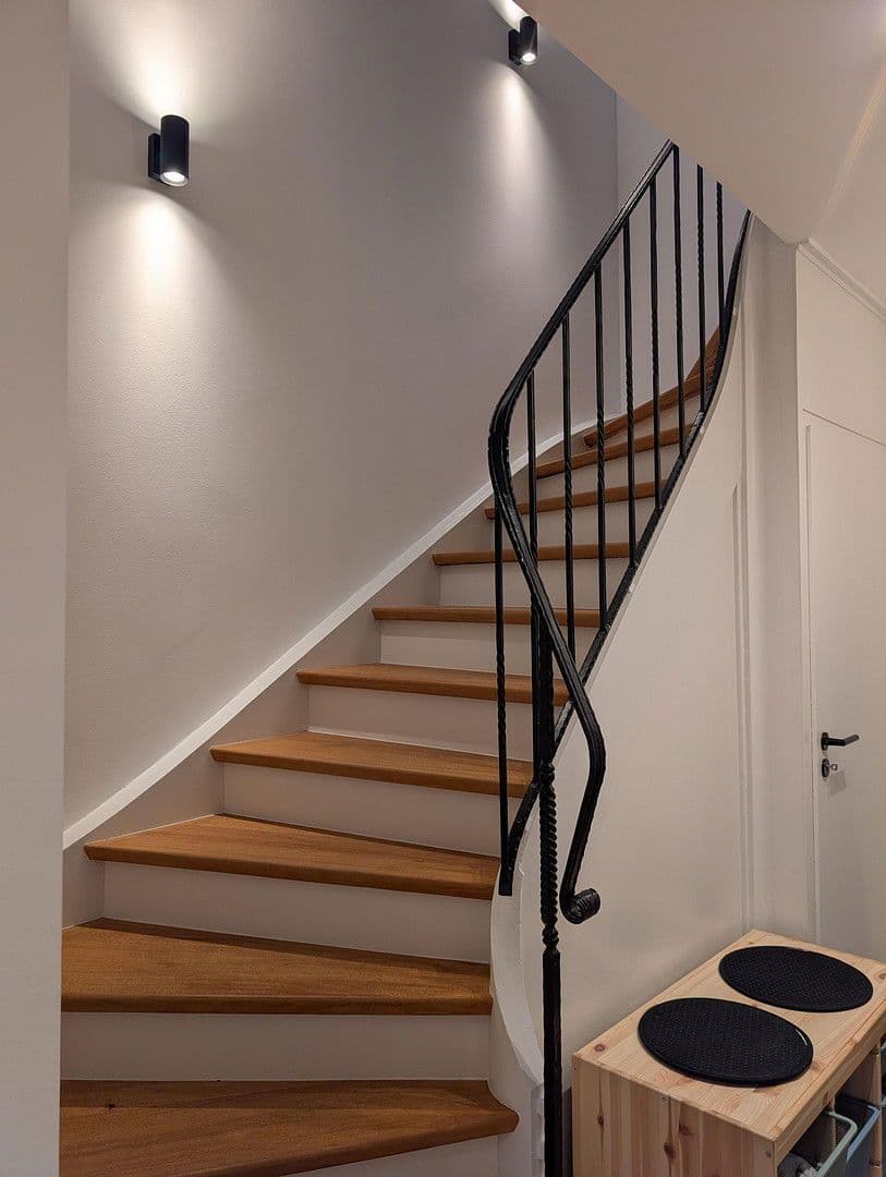 Prodej domu 123 m², pozemek 574 m², Oberhausen, Severní Porýní-Vestfálsko Prodej domu 123 m², pozemek 574 m², Oberhausen, Severní Porýní-Vestfálsko