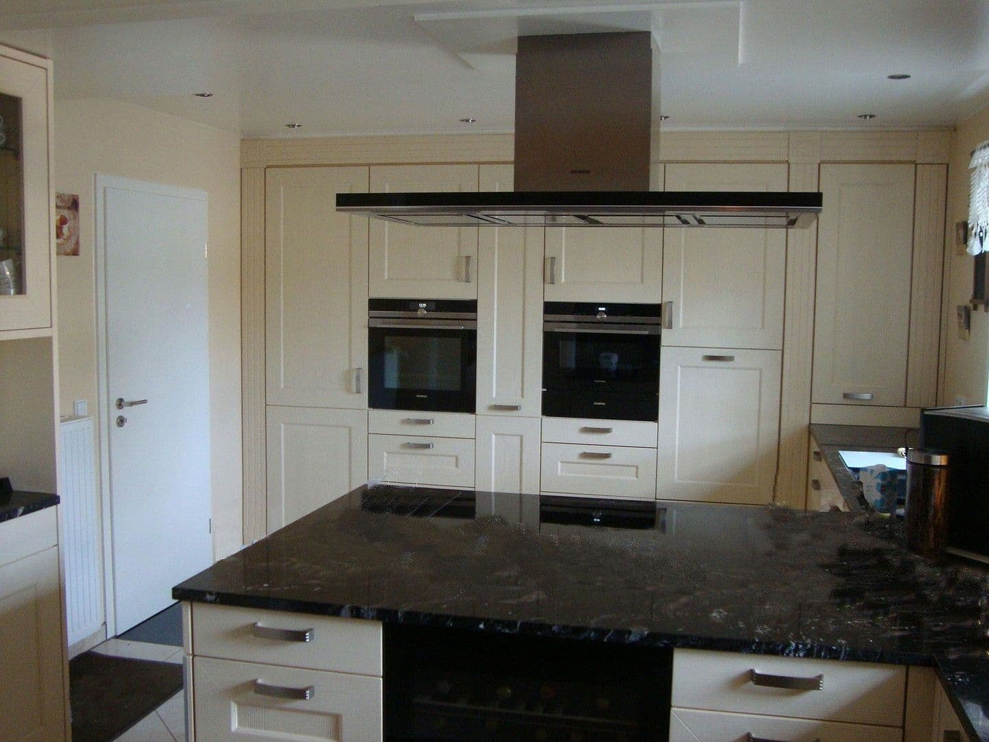 Prodej domu 600 m², pozemek 1.598 m², Fürstenfeldbruck, Bavorsko Prodej domu 600 m², pozemek 1.598 m², Fürstenfeldbruck, Bavorsko