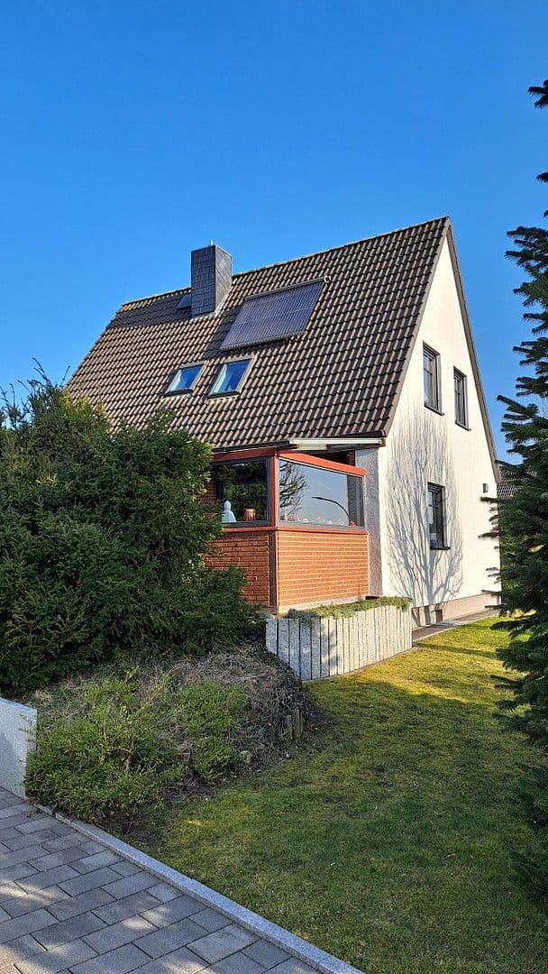 Prodej domu 96 m², pozemek 1.010 m², Uetersen, Šlesvicko-Holštýnsko Prodej domu 96 m², pozemek 1.010 m², Uetersen, Šlesvicko-Holštýnsko