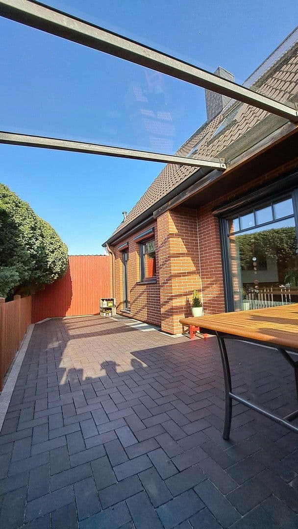 Prodej domu 96 m², pozemek 1.010 m², Uetersen, Šlesvicko-Holštýnsko Prodej domu 96 m², pozemek 1.010 m², Uetersen, Šlesvicko-Holštýnsko