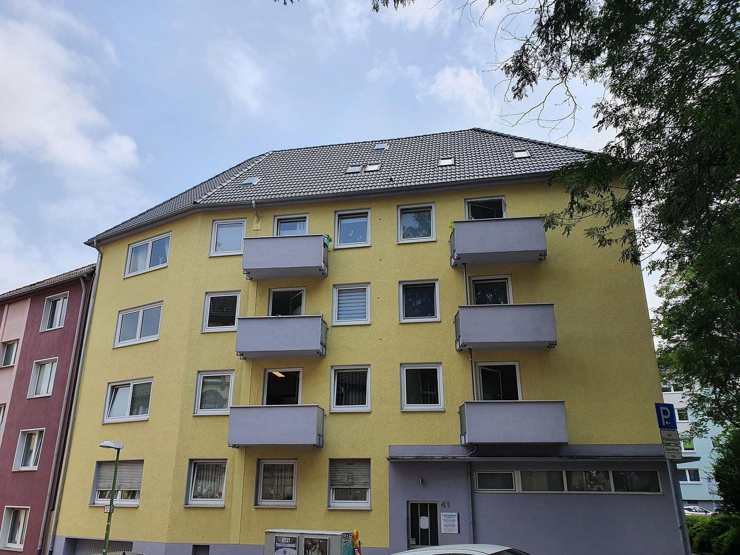 Pronájem bytu 1+1 40 m², Waldthausenstr. 41, Essen, Severní Porýní-Vestfálsko Pronájem bytu 1+1 40 m², Waldthausenstr. 41, Essen, Severní Porýní-Vestfálsko