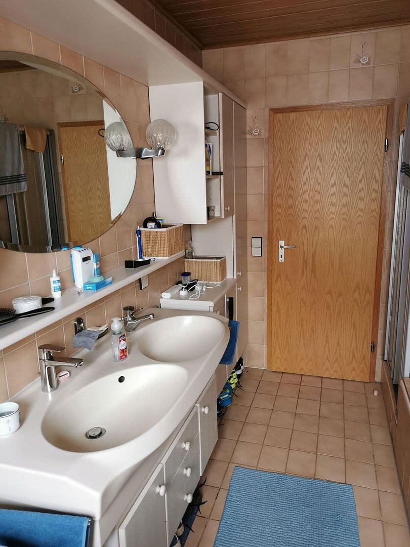 Prodej bytu 3+1 70 m², Römerberg, Porýní-Falc Prodej bytu 3+1 70 m², Römerberg, Porýní-Falc