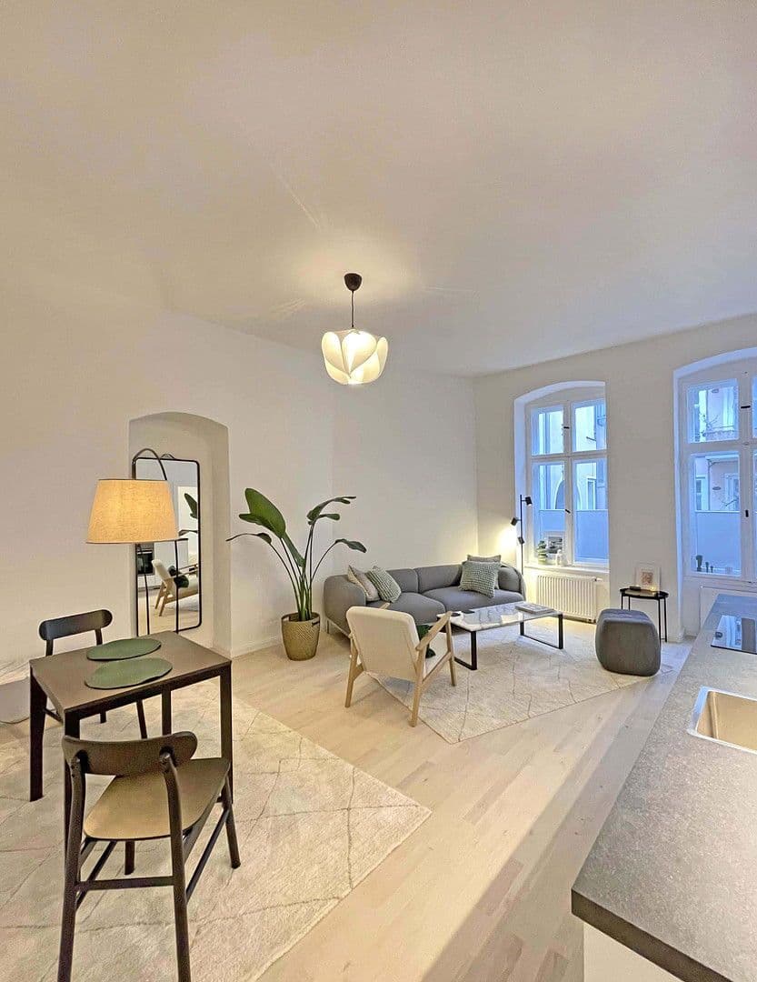 Prodej bytu 1+kk 35 m², Fehrbelliner Straße 36, Berlin, Berlín Prodej bytu 1+kk 35 m², Fehrbelliner Straße 36, Berlin, Berlín