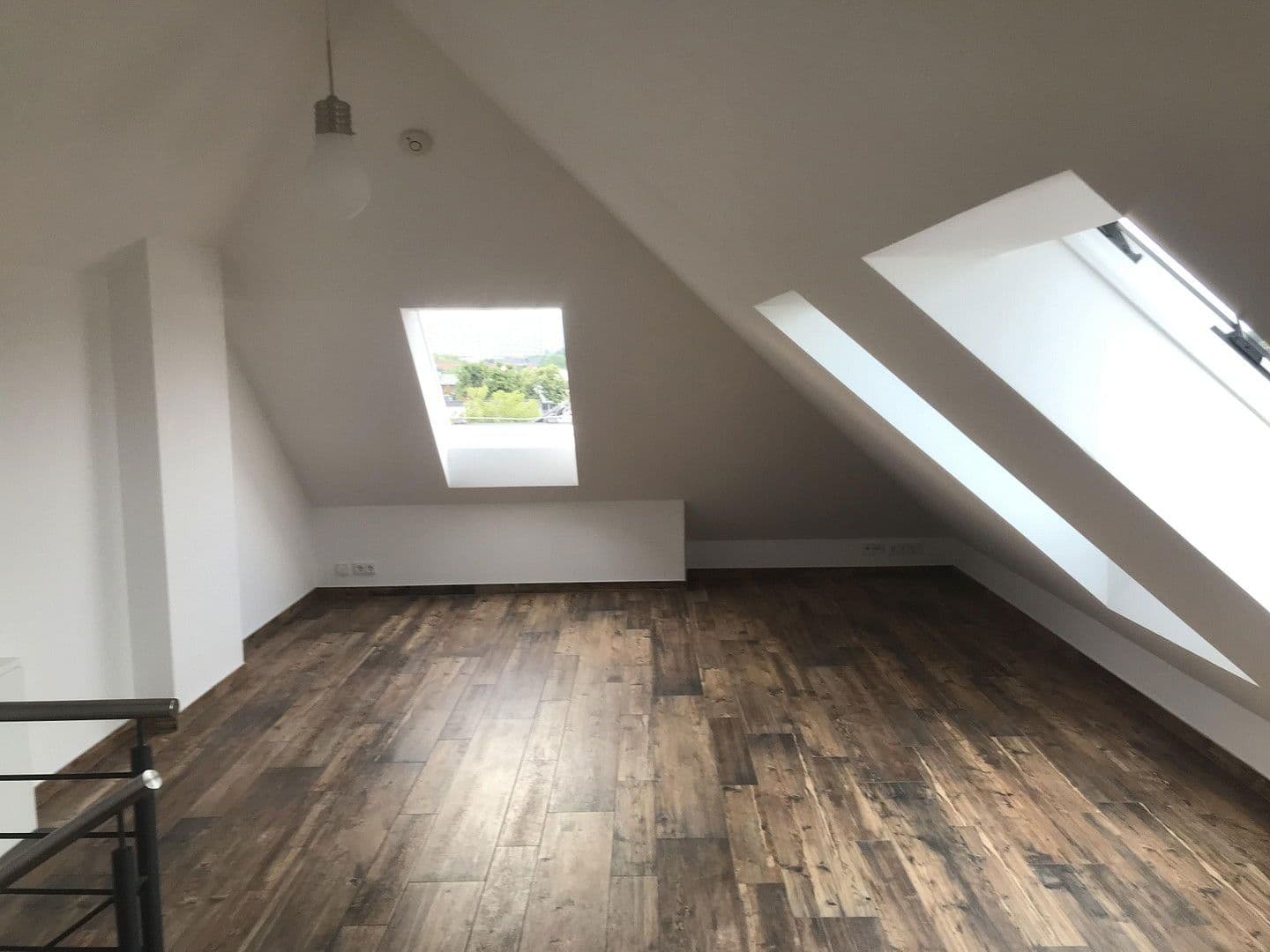 Pronájem bytu 3+1 82 m², Frankfurt am Main, Hessen Pronájem bytu 3+1 82 m², Frankfurt am Main, Hessen