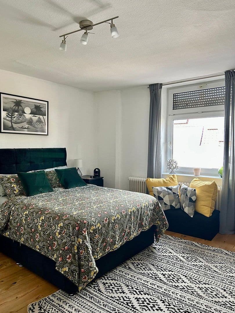 Prodej domu 187 m², pozemek 320 m², Weilerbach, Porýní-Falc Prodej domu 187 m², pozemek 320 m², Weilerbach, Porýní-Falc