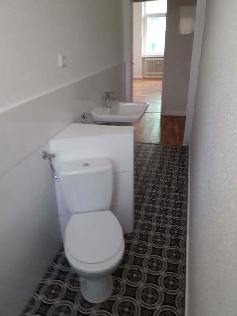 Pronájem bytu 2+1 71 m², Goethestraße 17, Offenbach am Main, Hessen Pronájem bytu 2+1 71 m², Goethestraße 17, Offenbach am Main, Hessen