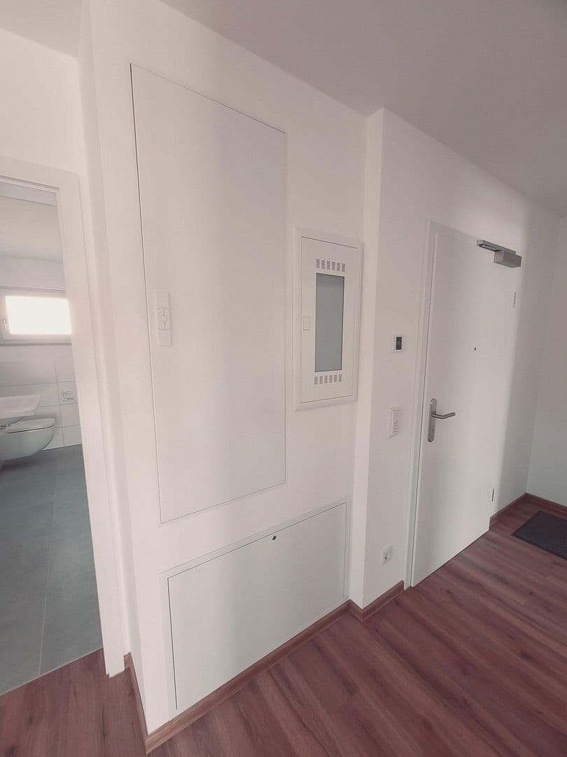 Pronájem bytu 3+1 68 m², Baar-Ebenhausen, Bavorsko Pronájem bytu 3+1 68 m², Baar-Ebenhausen, Bavorsko